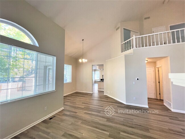 Building Photo - 839 E 133rd Ave