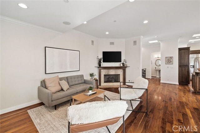 Building Photo - 424 Marine Ave