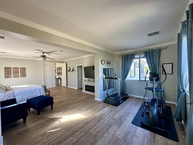 Building Photo - 4307 S Kimberlee Dr