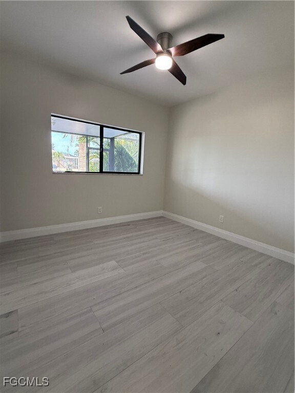 Building Photo - 711 SE 33rd Terrace