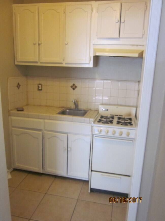 Interior Photo - 338