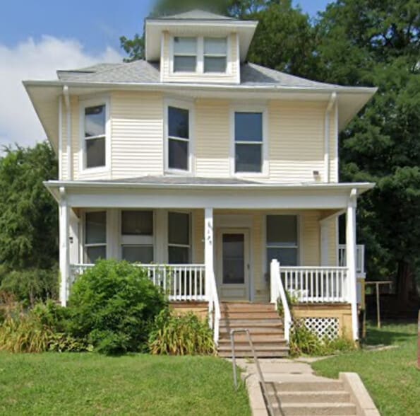Front view - 138 N 31st Ave