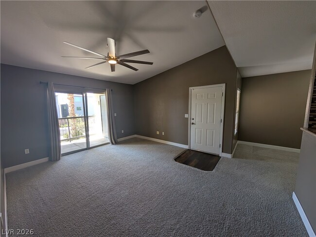 Building Photo - 8000 W Badura Ave