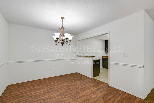 Building Photo - 1210 Augusta Dr