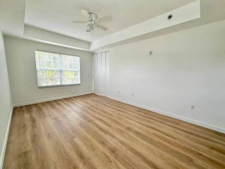 Building Photo - 9055 Colby Dr