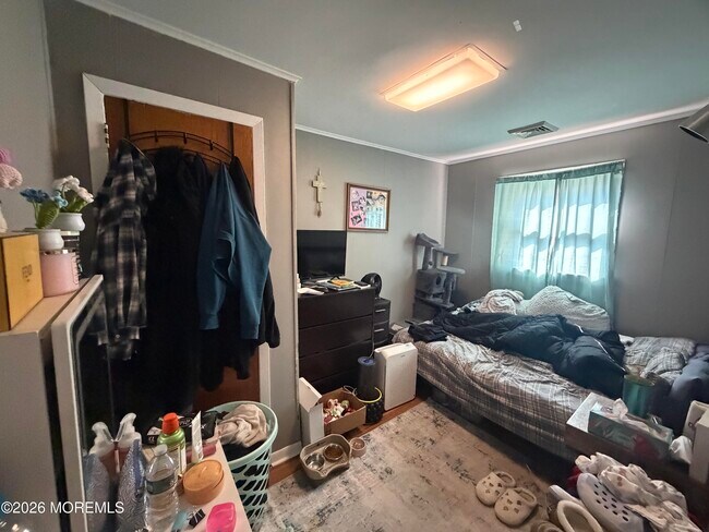 Building Photo - 28 New Monmouth Rd