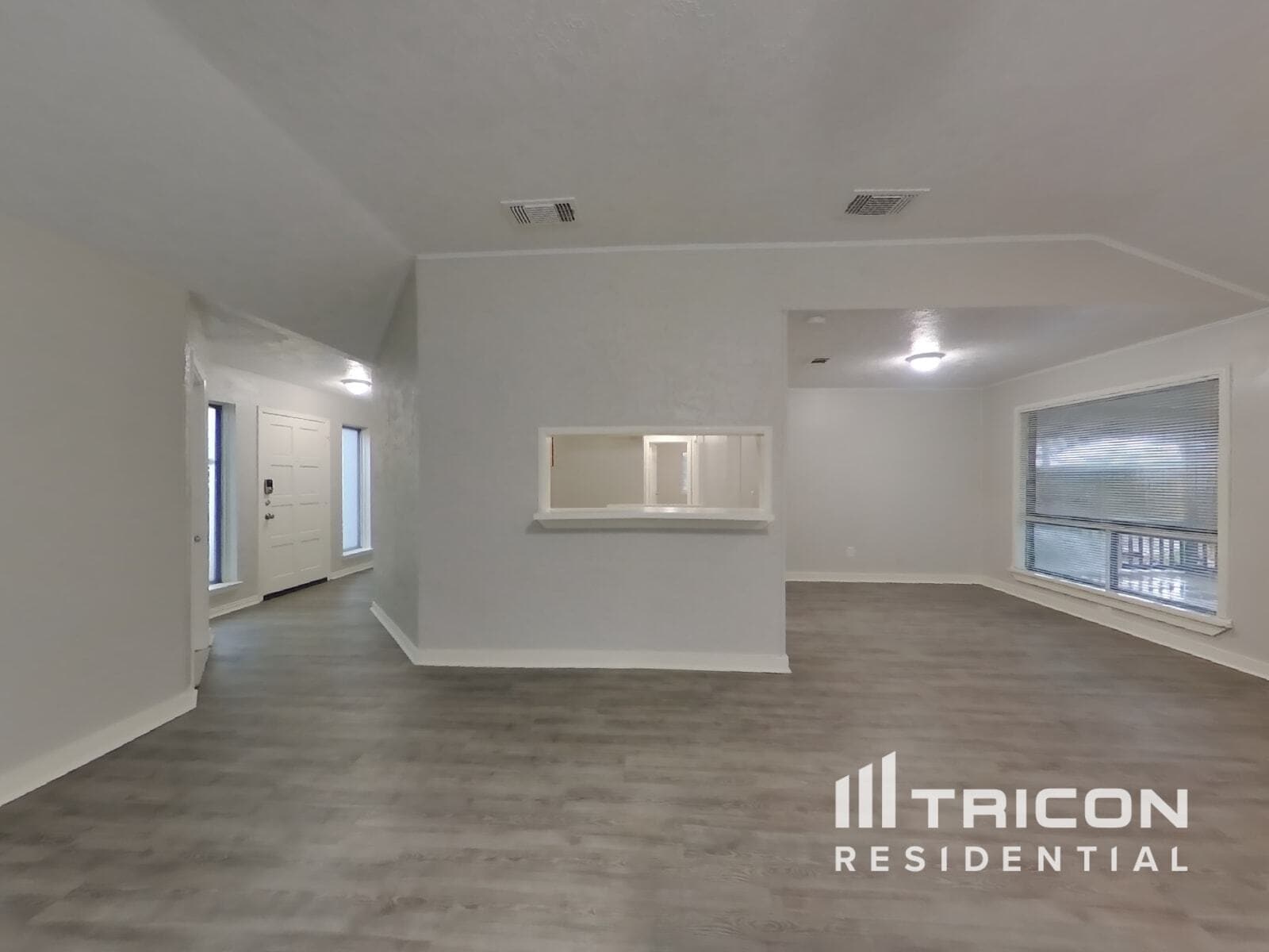 Building Photo - 120 WoodCrest Dr