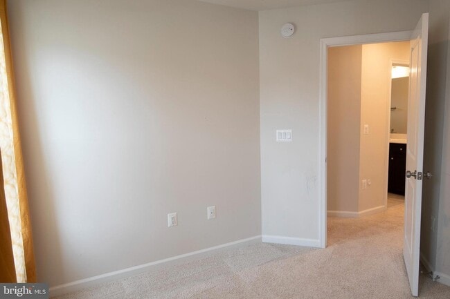 Building Photo - 4100 Bolton Ct