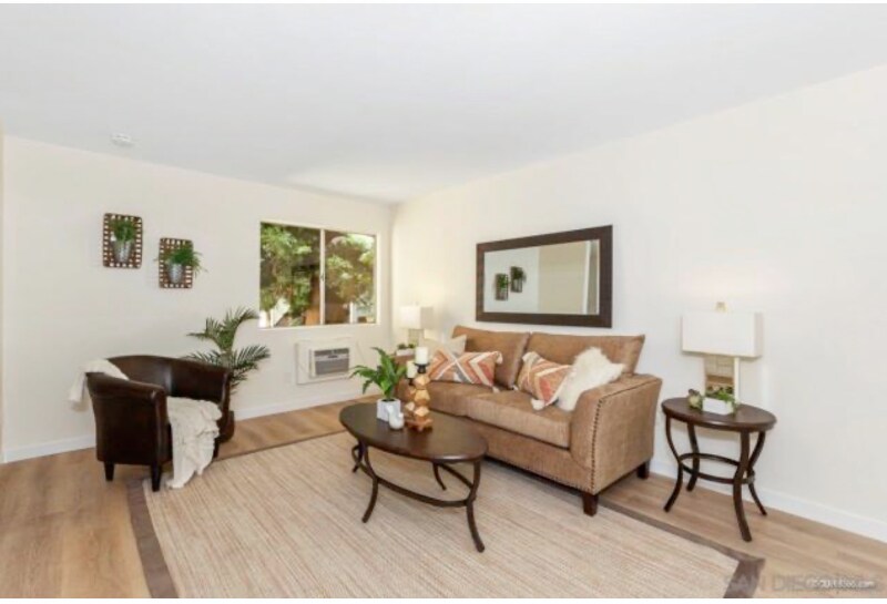 Building Photo - 7964 Mission Center Ct