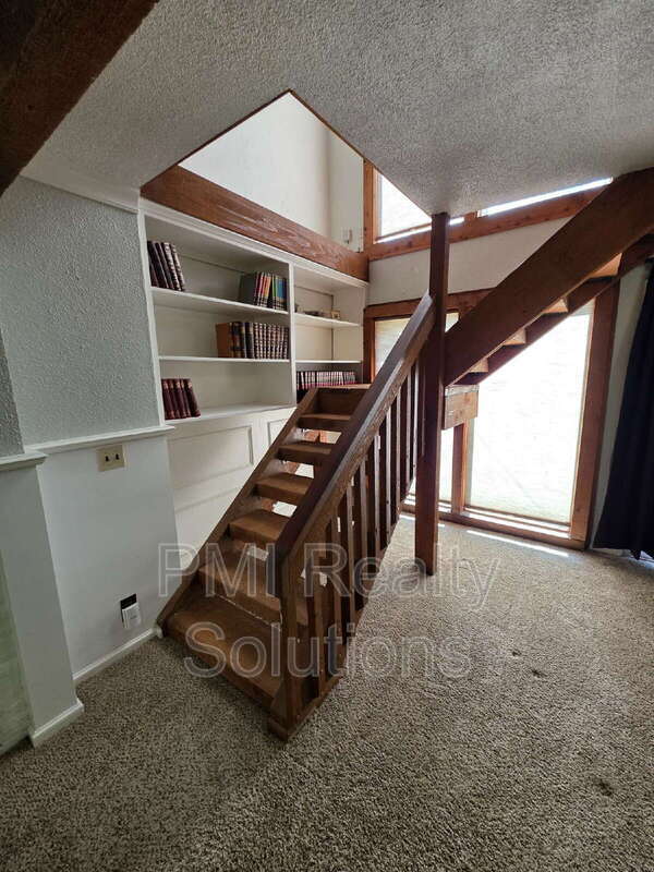 Building Photo - 4506 E 38th Pl