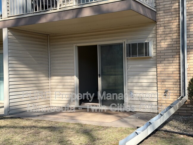 Building Photo - 3153 Old Hwy 8