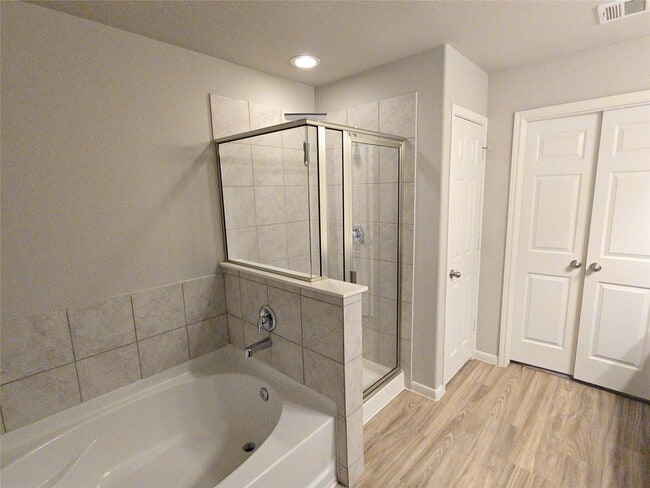 Building Photo - 6543 Castle Loch Ct