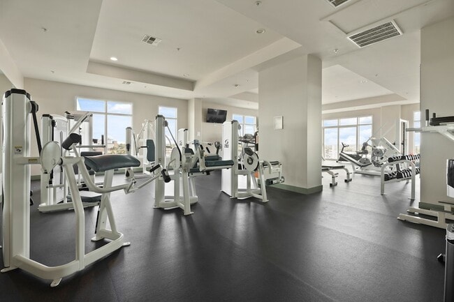Building Photo - 500 Seawall Blvd