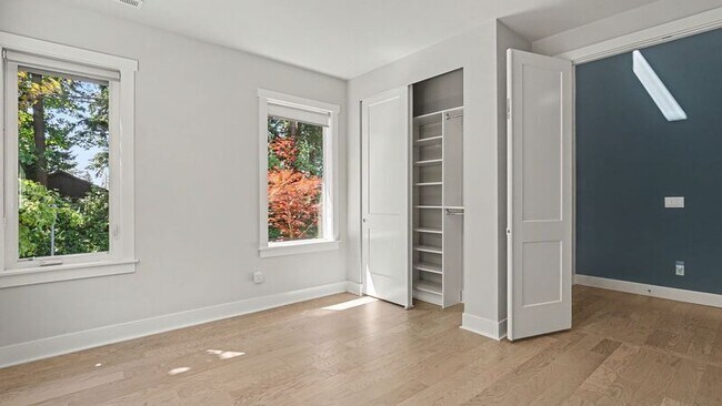 Building Photo - 7226 NE 129th St