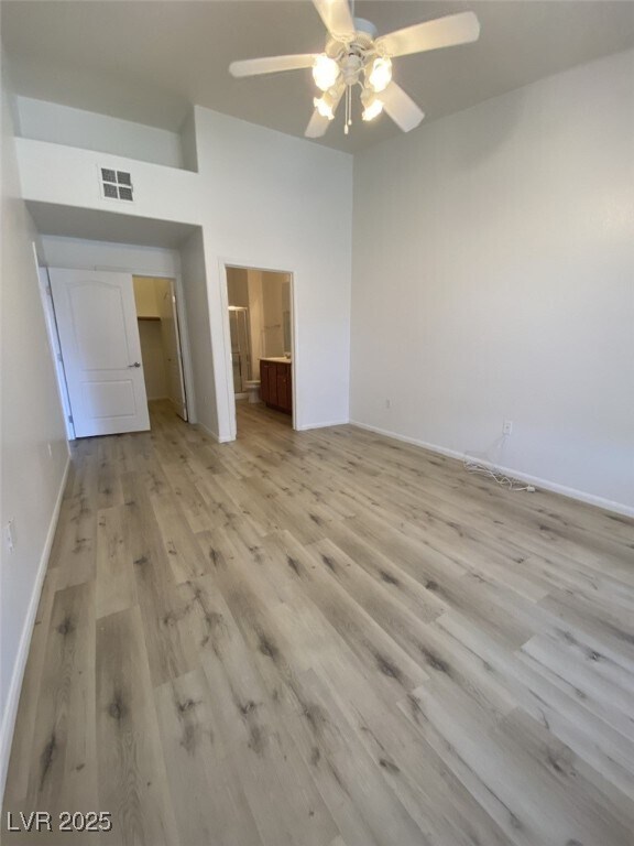 Building Photo - 2305 W Horizon Ridge Pkwy