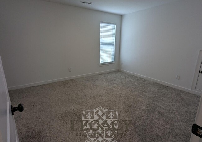 Building Photo - 7276 Ludlow Dr