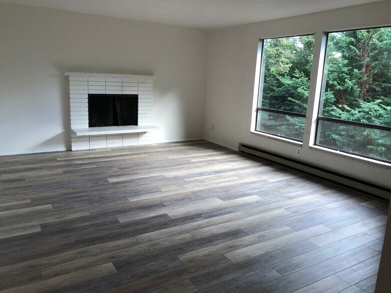 Building Photo - 1471 Rainier Court