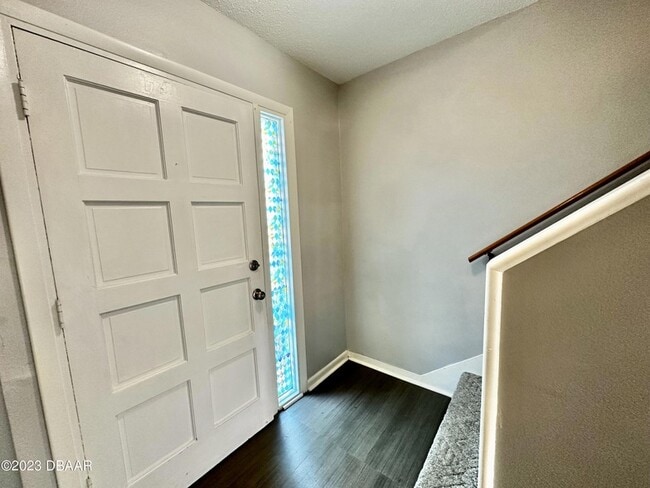 Building Photo - 4790 S Atlantic Ave