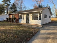 Building Photo - 2725 Laguna Ave