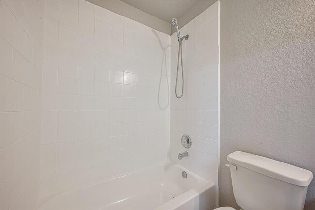 Building Photo - 16739 Libson Falls Dr