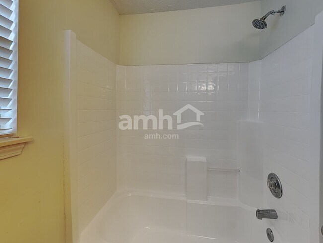 Building Photo - 8922 Tendring Ct