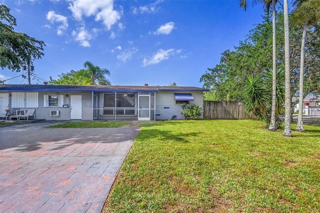 Primary Photo - 3 bedroom in Hallandale FL 33009