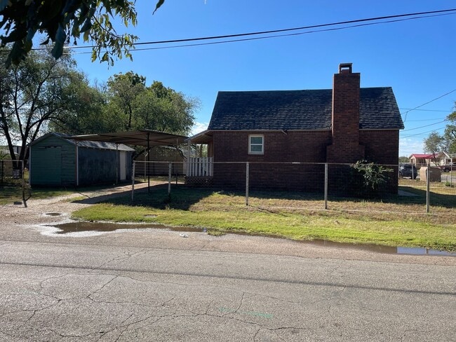 Building Photo - Charming 2-Bed, 1-Bath with Modern Upgrades