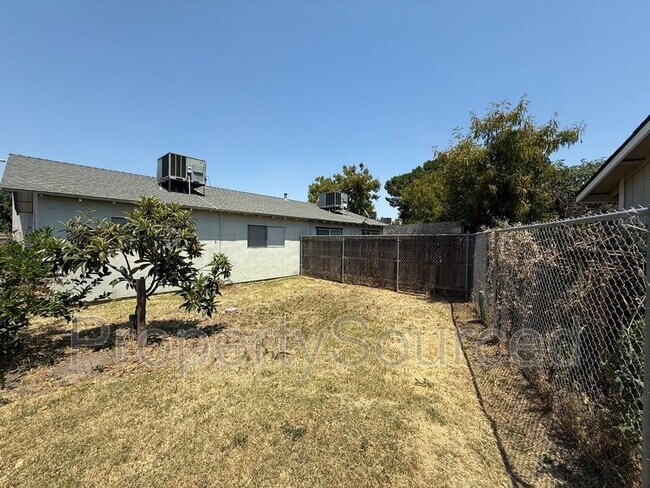 Building Photo - 1944 Hickock Ct