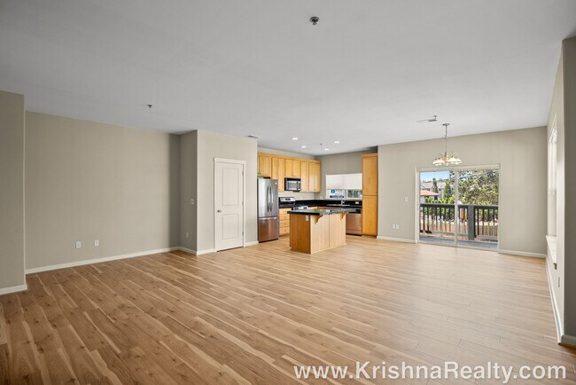 Building Photo - Spectacular 3BD* 2.5 BA* Condo*by Nike Wor...