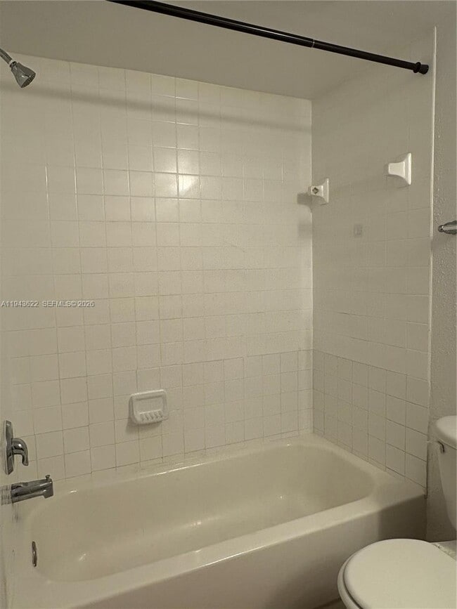 Building Photo - 7680 Westwood Dr