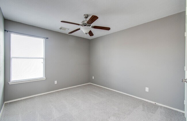 Building Photo - 14034 Chelseahurst Ln