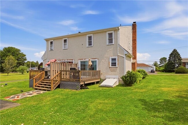 Building Photo - 224 Oliphant Ln