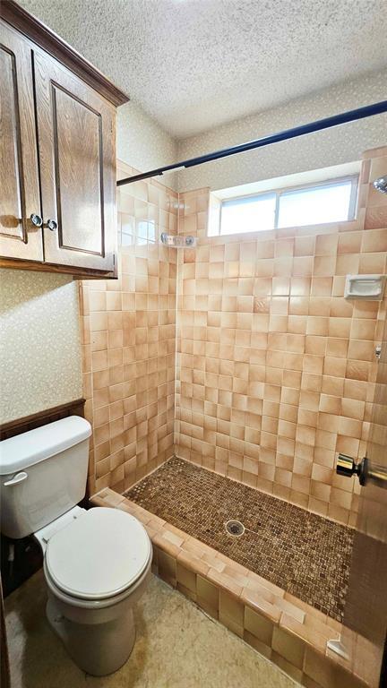 Building Photo - 10417 Fairfax Ln