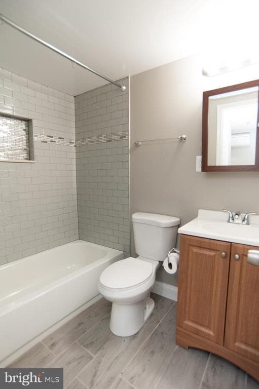 Building Photo - 2022 4th St NE