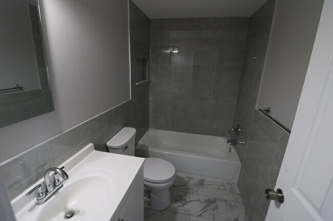 Building Photo - 14896 Alberta Ave