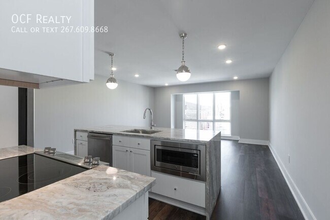 Building Photo - 711 N 16th St