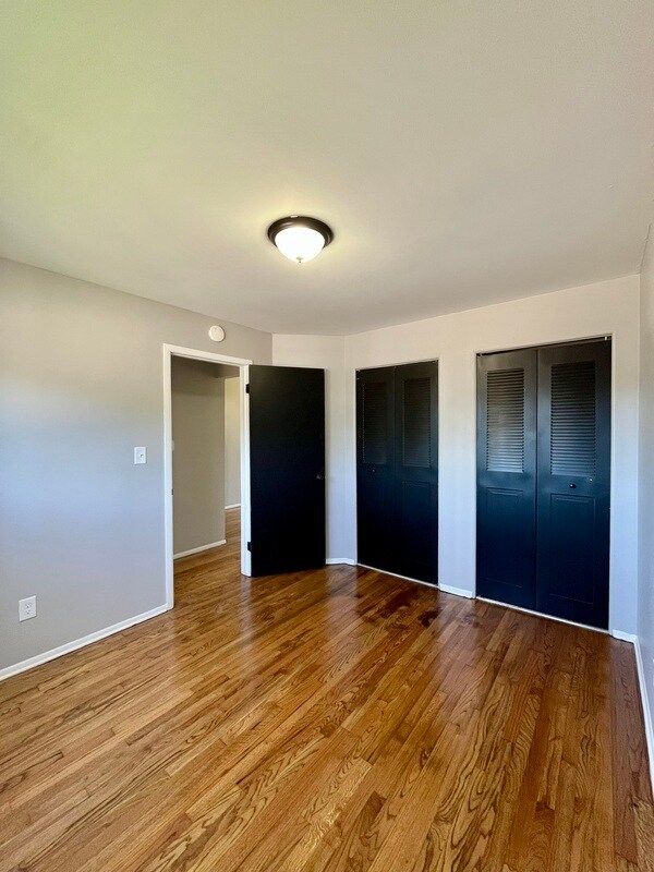 Building Photo - 580 Harrison Blvd
