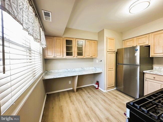 Building Photo - 42 Michael Rd