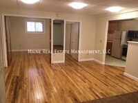 Building Photo - 569 Hammond St
