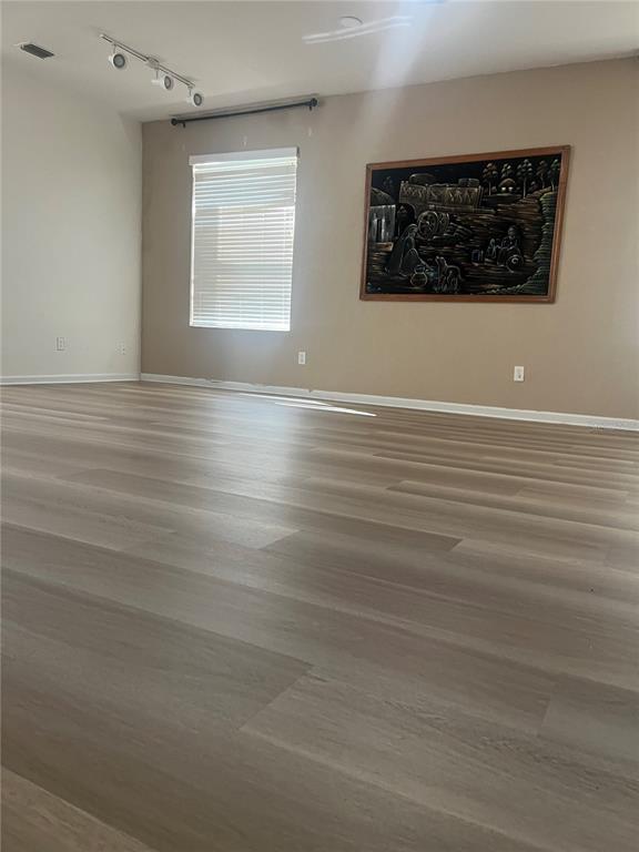 Building Photo - 4943 SW 41st Pl