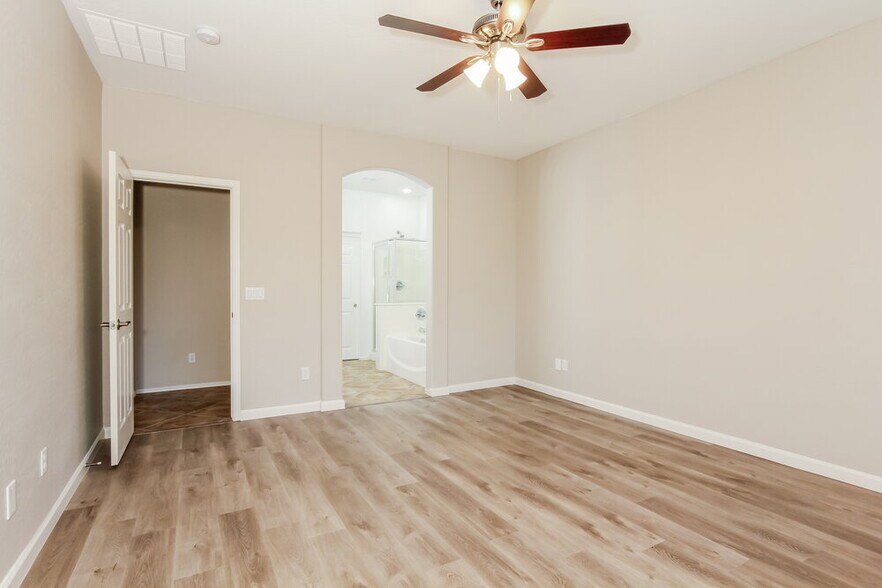 Building Photo - 4421 W St Kateri Dr