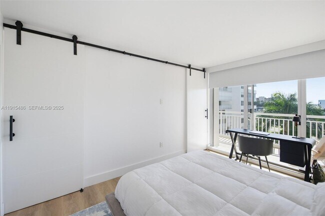 Building Photo - 3546 S Ocean Blvd