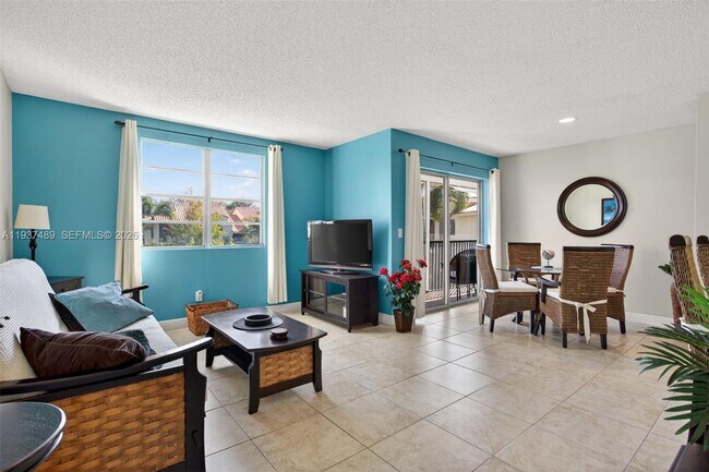 Building Photo - 1249 SW 46th Ave