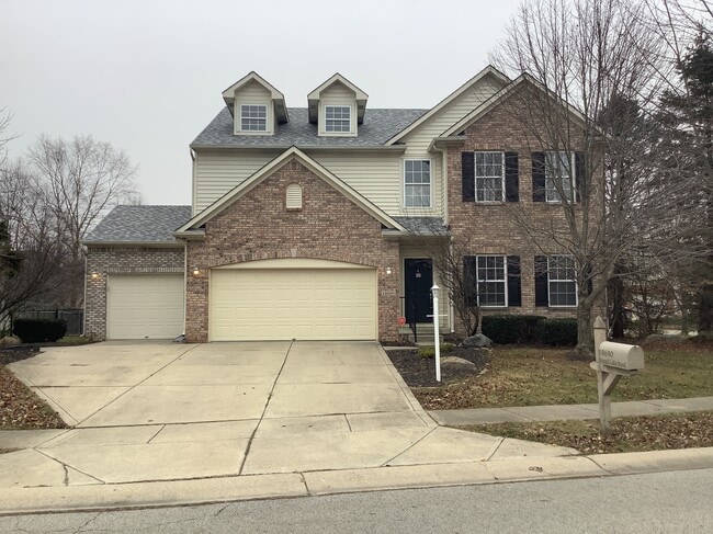 Building Photo - 18690 Round Lake Rd