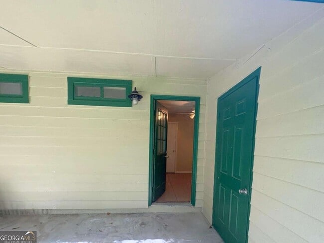 Building Photo - 200 West St