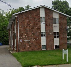 Building Photo - 1 Bedroom Apartment |UTILITIES EVERYTHING INCLUDED!