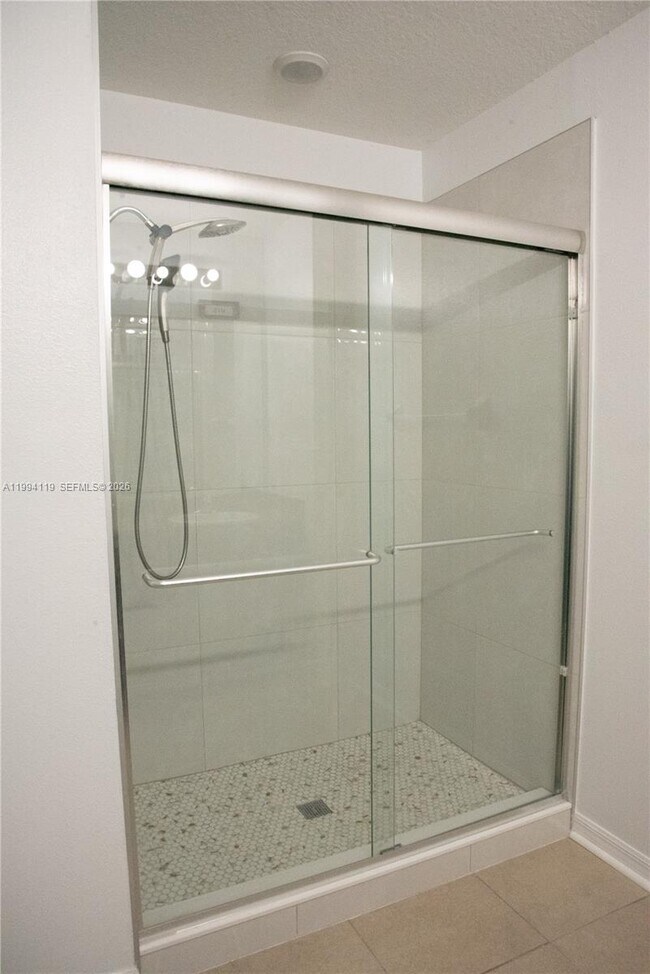 Building Photo - 105 Lacewing Pl