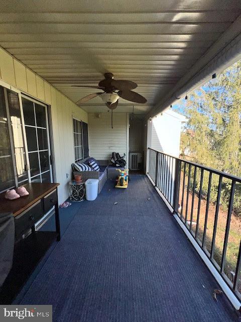 Building Photo - 379 Westridge Cir