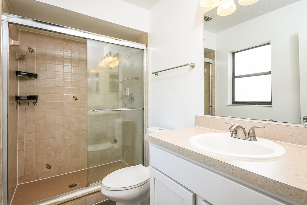 Building Photo - 805 Mountbatten Ln