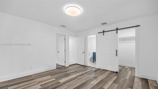 Building Photo - 11421 SW 84th St